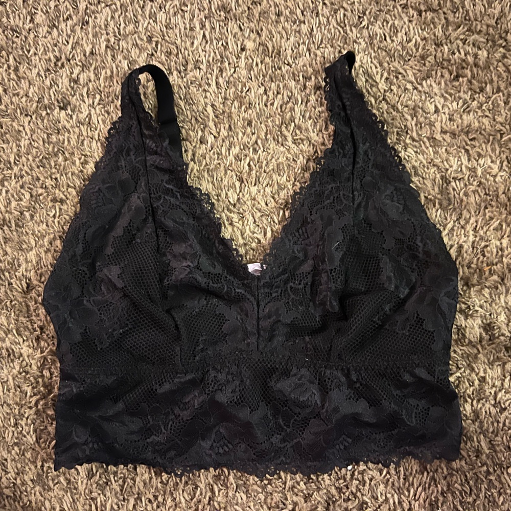 Savage X Fenty Black Lace Bralette 1X – Rose Gold Hardware – Crisscross Back